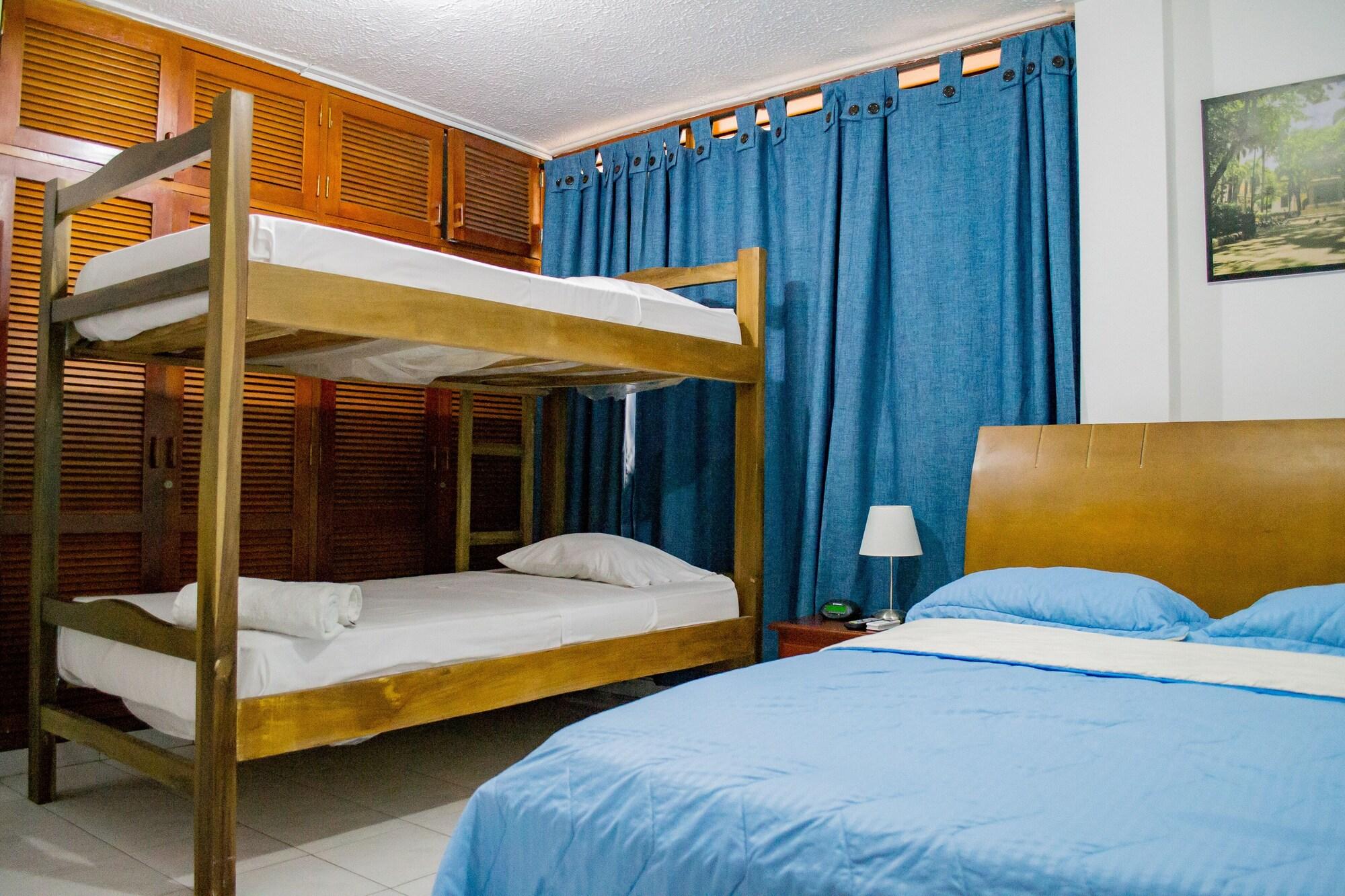 Hostel Ocean View *